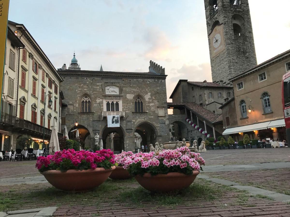 Soggiorno In Centro Storico Vimercate Eksteriør bilde